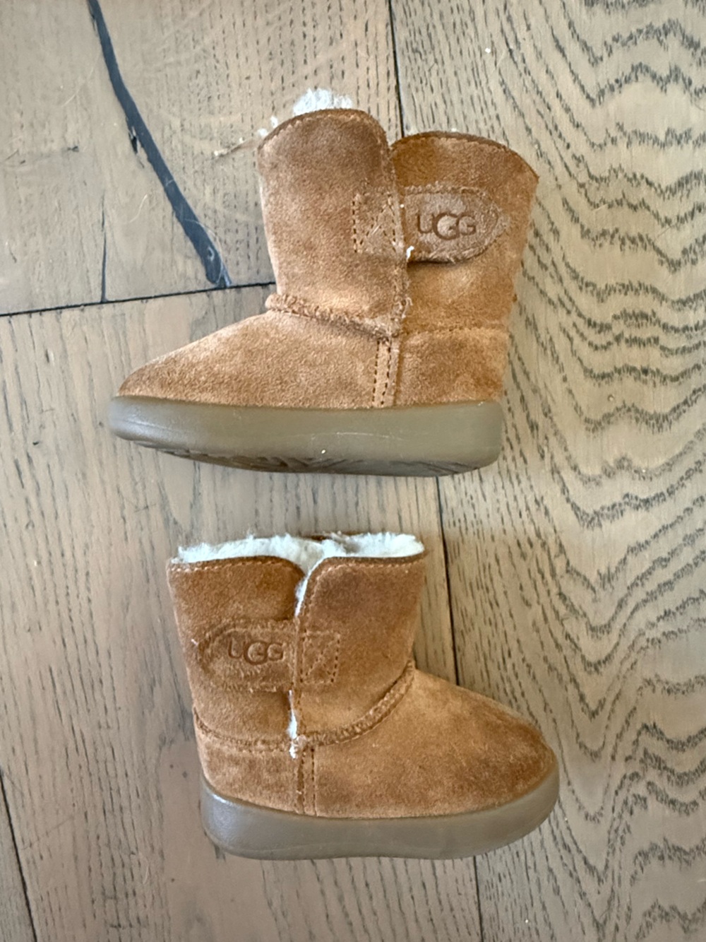 UGG Keelan Chestnut Suede Shearling Toddler Boots Size 2